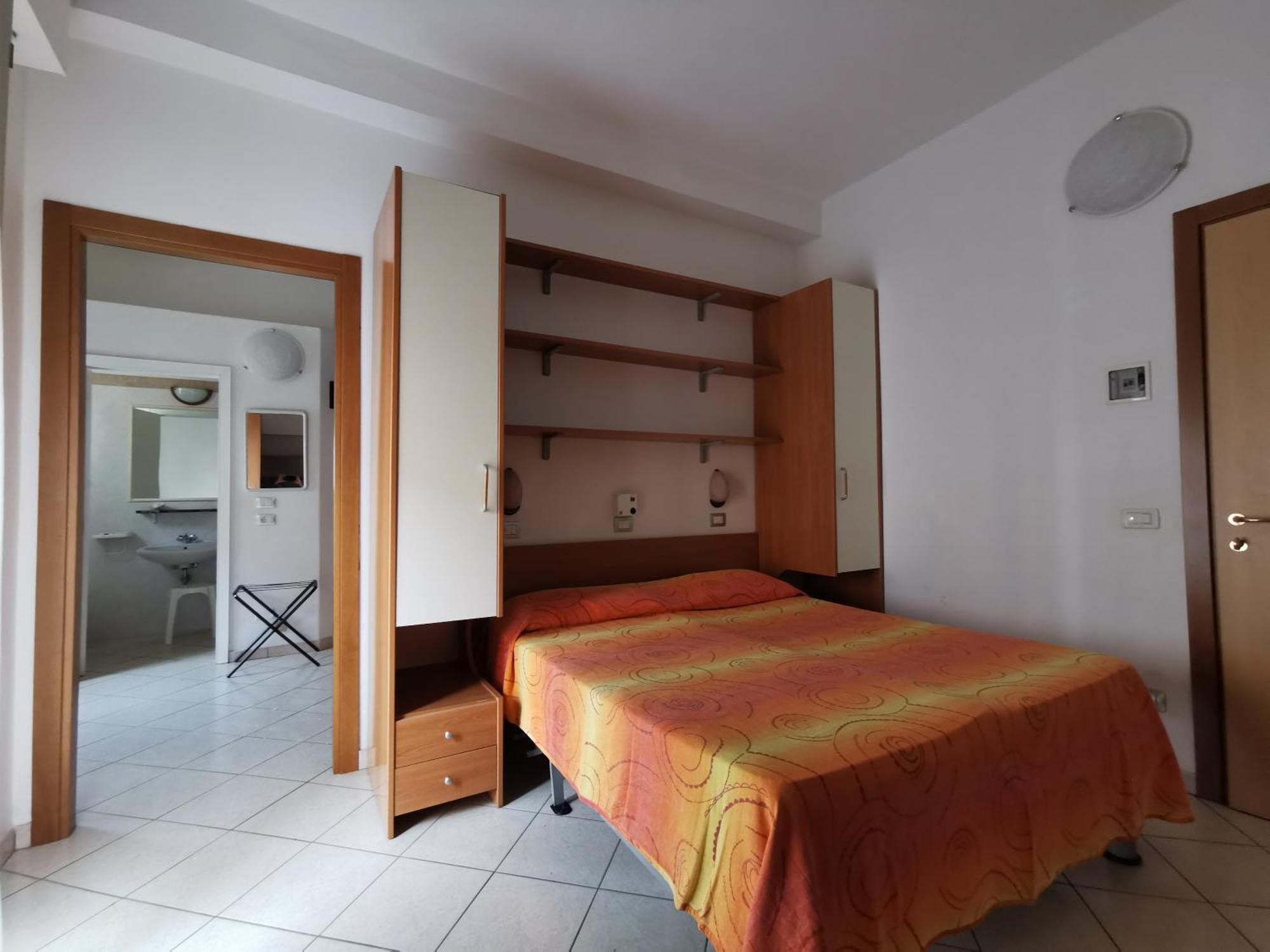 B&B Residence Sorriso Cattolica Esterno foto